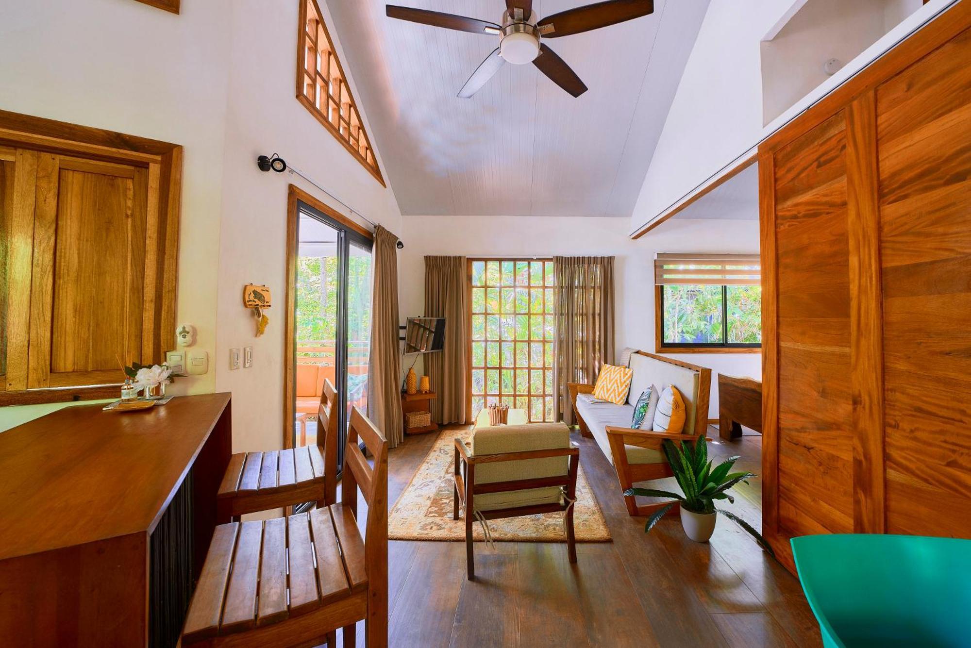 Dragonfly Beachfront Villas-Adult Only Punta Uva Exteriör bild